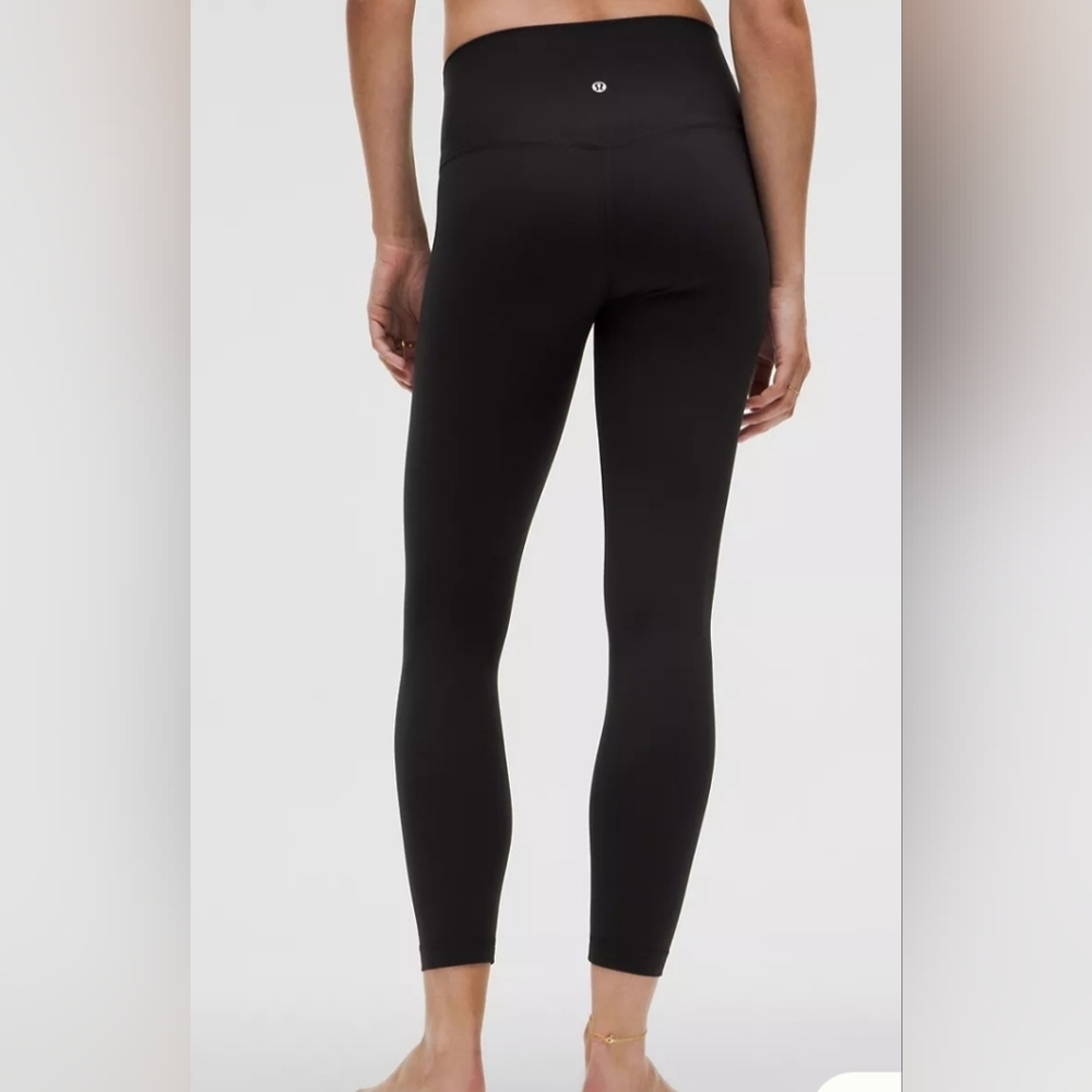 Lululemon Wunder Under Nulux HR Tight 25" = Size 6 / NWT